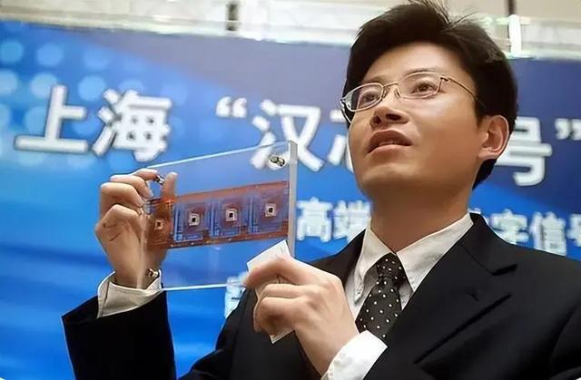 2024年，中美7月芯片出口額斷崖差距：美國154億，中國是多少？(圖12)